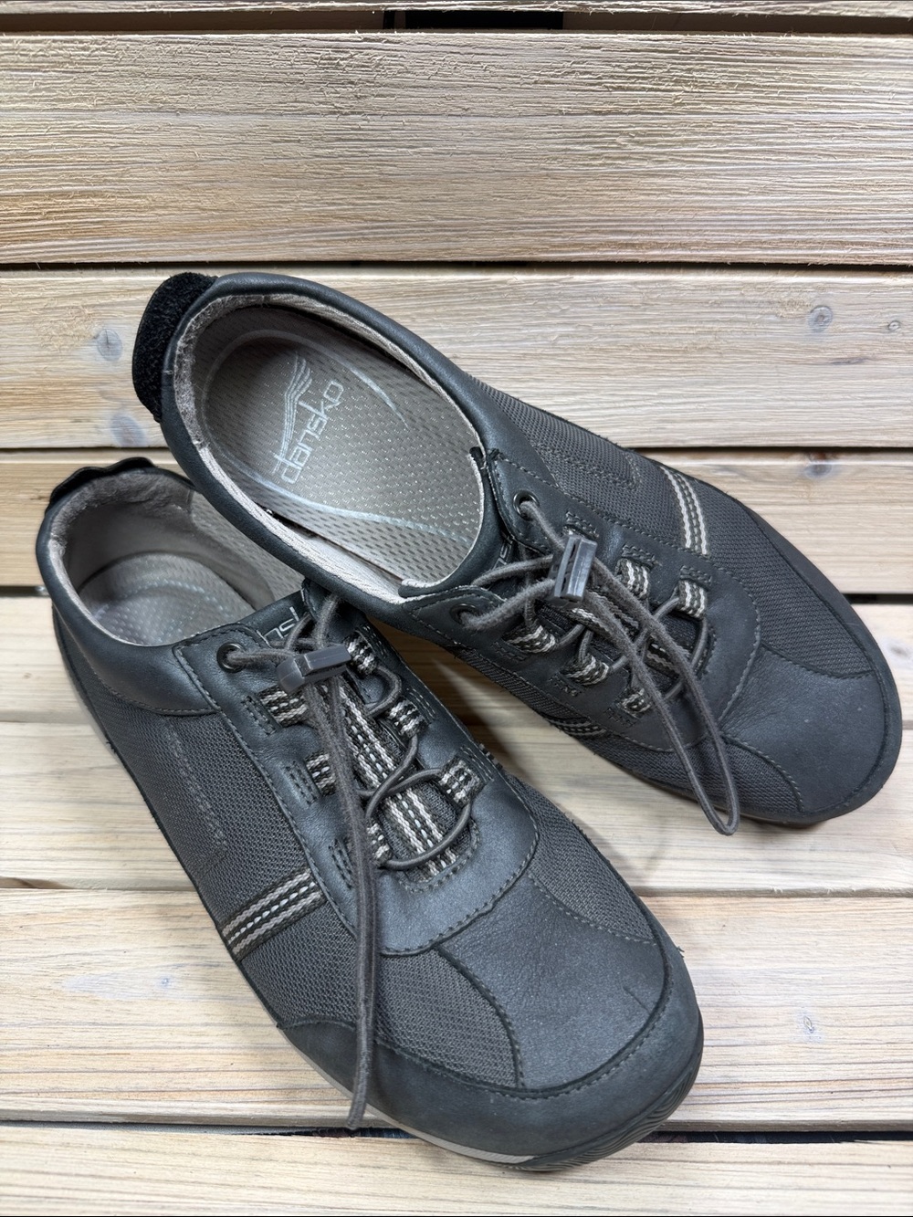 Dansko Helen Women's Fashion Sneaker Size 41 Slip on Charcoal Gray